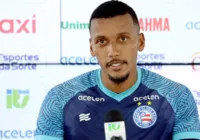 De volta, Rezende afirma, "Domingo será o jogo das nossas vidas"