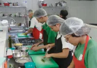 Desemprego cai de 8% para 7,7% no país no terceiro trimestre do ano