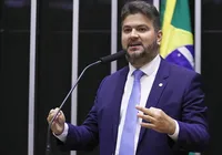 Diego Coronel defende PL que proíbe divulgação de imagens fortes