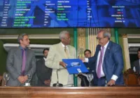 Edvaldo Brito é o próximo ex-prefeito homenageado na Câmara Municipal