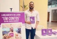 Escritor baiano expõe livro na Bienal do Rio de Janeiro