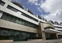 Ex-prefeito é acionado pelo MP por dano de mais de R$ 1 milhão