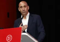 Federação Espanhola de Futebol pede renúncia de Luis Rubiales