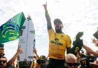 Filipe Toledo é bicampeão mundial no Surf no WSL Finals