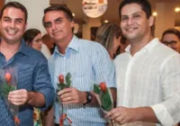 Flávio Bolsonaro e ex-sócio vivem em guerra após rompimento; entenda