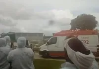 Funcionários de frigorífico são hospitalizado após vazamento de amônia