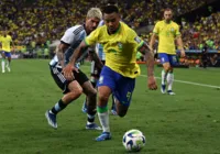 "Gol não é meu ponto forte", diz Gabriel Jesus, camisa 9 do Brasil