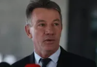 Governador de Roraima é cassado do cargo pelo TRE