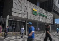 Guerra no Oriente Médio pode aumentar preço do diesel, diz Petrobras