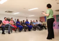 Instituto de Cegos da Bahia faz treinamento em shopping