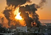 Israel mantém bombardeios em Gaza; Hamas anuncia quase 10.000 mortes