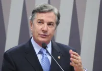 Justiça tenta confiscar, mas só acha R$ 14 nas contas de Collor