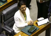 Michelle Bolsonaro esclarece silêncio à PF: 'local impróprio'