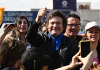 Milei volta atrás e convida Lula para sua posse: "será bem-vindo"