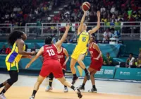 Na estreia do basquete, Brasil vence México e vai em busca do bi