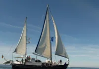 PF e Marinha apreendem veleiro com 2 toneladas de haxixe