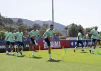 Paulinho sofre intolerância religiosa após estreia na seleção