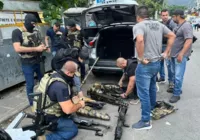 Polícia recupera 8 das 21 metralhadoras roubadas do exército em SP