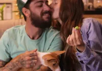 "Pra sempre no meu coração", declara namorada de influencer após morte