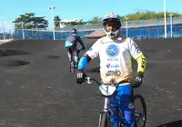Projeto Pedal BMX fomenta a prática de bicicross e forma atletas