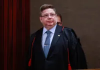 Raul Araújo assume relatoria de ações contra Lula e Bolsonaro no TSE