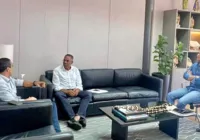 Secretário nega que eleição foi tema de encontro com Bruno e Marinho