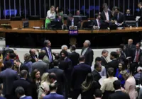 Sem justificativa, deputados faltaram 958 vezes este ano
