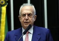Senador Jarbas Vasconcelos renuncia mandato e anuncia aposentadoria