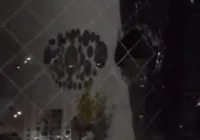 "Situação aterrorizante", diz moradora de imóvel atingido por tiro