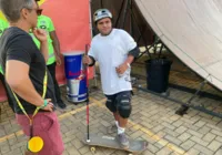 Skatista Cego se apresenta em Salvador e inspira com sua determinação