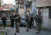 Sobe para quatro o número de mortos em megaoperação da Polícia Civil