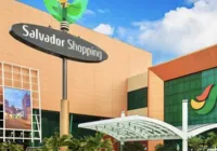 Suspeita de furto em farmácia causa confusão em shopping de Salvador