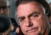 TCU determina que Presidência reavalie presentes de Bolsonaro