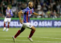 Thaciano celebra goleada contra o Coritiba: "Feliz pelo resultado"