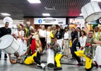 Turistas poloneses chegam à Bahia em voo inédito direto de Varsóvia