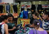 Vendas no comércio varejista crescem 0,7% em julho, diz IBGE