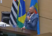 Vereador discursa bêbado durante sessão solene: “estou meio doidão”