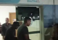 Vídeo mostra momento em que Victor se entrega à polícia: "Perdão"