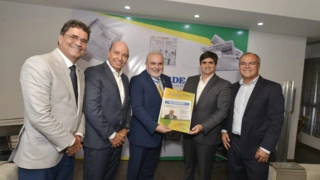 Imagem ilustrativa da imagem Presidente da Petrobras, Jean Paul Prates visita Grupo A TARDE