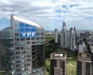 Ações da petroleira argentina YPF sobem 40% em Wall Street