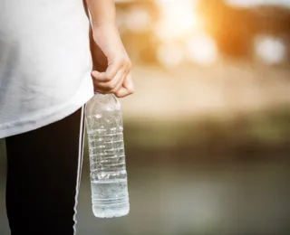 Água gratuita vira obrigatória em eventos nos dias mais quentes
