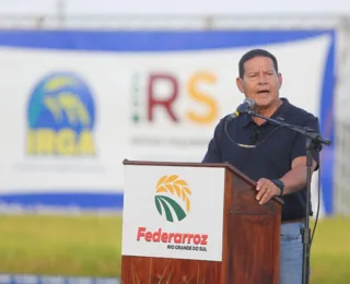 Após Republicanos emplacar ministro, Mourão conversa com Novo