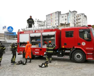 Após incêndio, prédio da Prefeitura de Salvador segue interditado