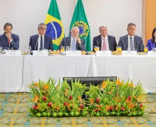 Após reunião, governo evita falar em cumprir meta fiscal