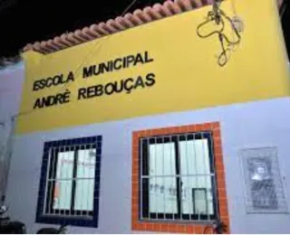 Aulas em escola municipal são suspensas em Plataforma