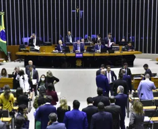 Bancada baiana aprova minirreforma eleitoral, mas diverge de proposta