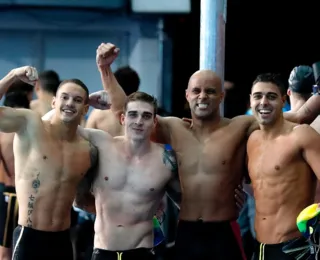 Caribé é destaque em conquista da prata no revezamento 4x100m medley