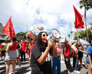 Centenas de pessoas participam do Grito dos Excluídos e das Excluídas