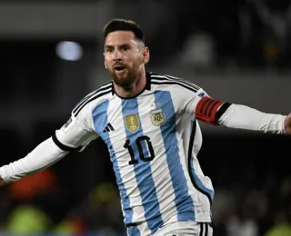 Com gol de Messi, Argentina vence Equador na estreia das Eliminatórias