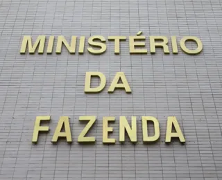 Comissão aprova texto-base de projeto que prevê taxação de offshores